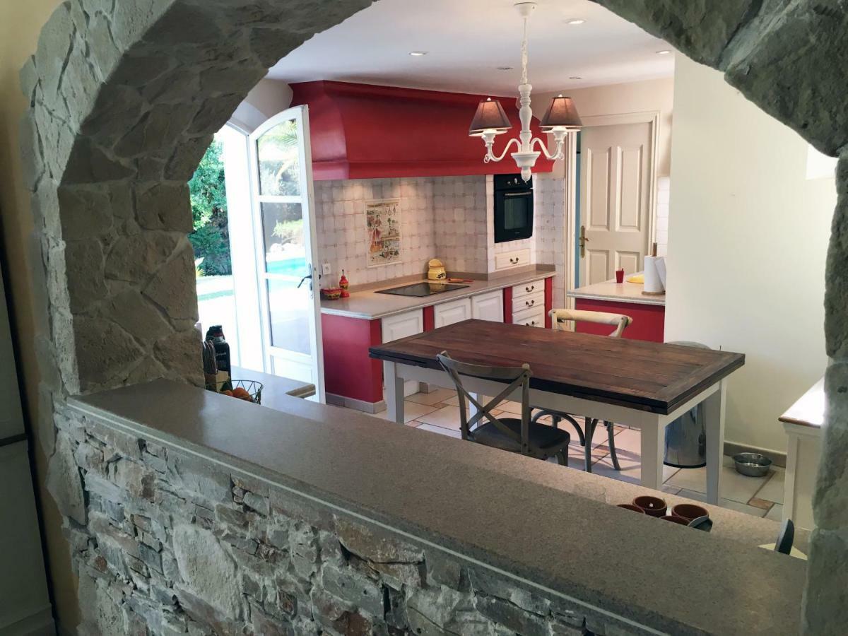 Le Champmazet Bed & Breakfast La Roquette-sur-Siagne Eksteriør bilde