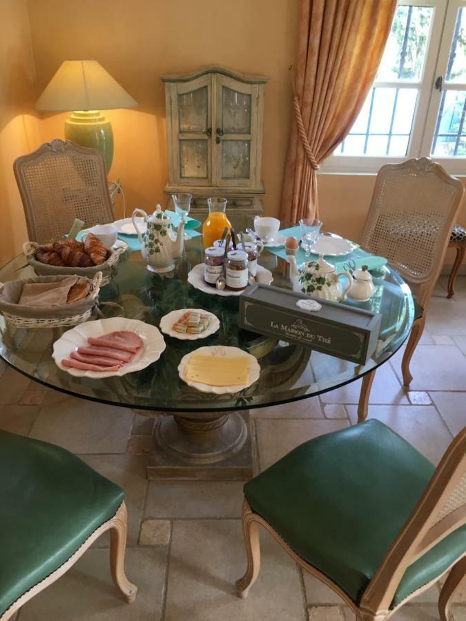Le Champmazet Bed & Breakfast La Roquette-sur-Siagne Eksteriør bilde