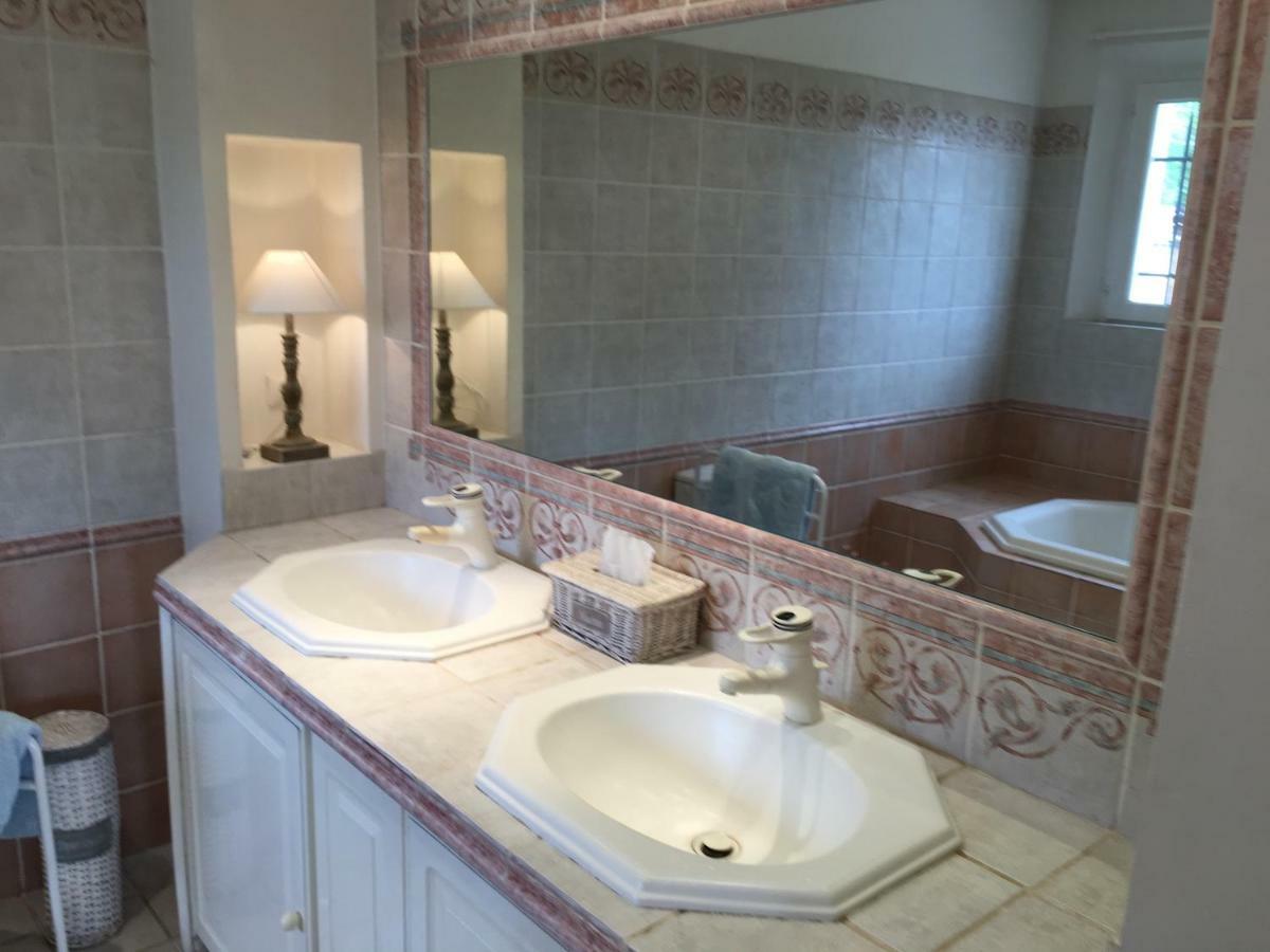 Le Champmazet Bed & Breakfast La Roquette-sur-Siagne Eksteriør bilde