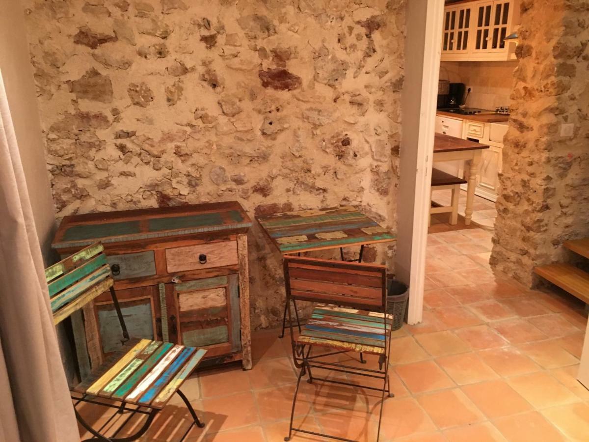 Le Champmazet Bed & Breakfast La Roquette-sur-Siagne Eksteriør bilde